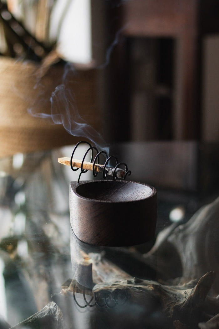 Palo Santo Black Drop Holder